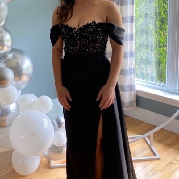 Dressroom Boutique, Black Sequin Long Formal Dress, Size S, US 4 - Picture 4 of 4